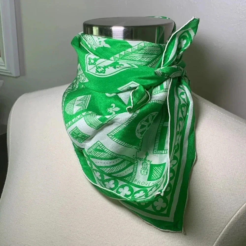 Symphony Provence square silk scarf with crest and shield pattern green & white